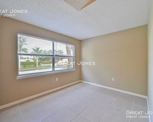 0e28e43c6e63832f63271c82ea36618b